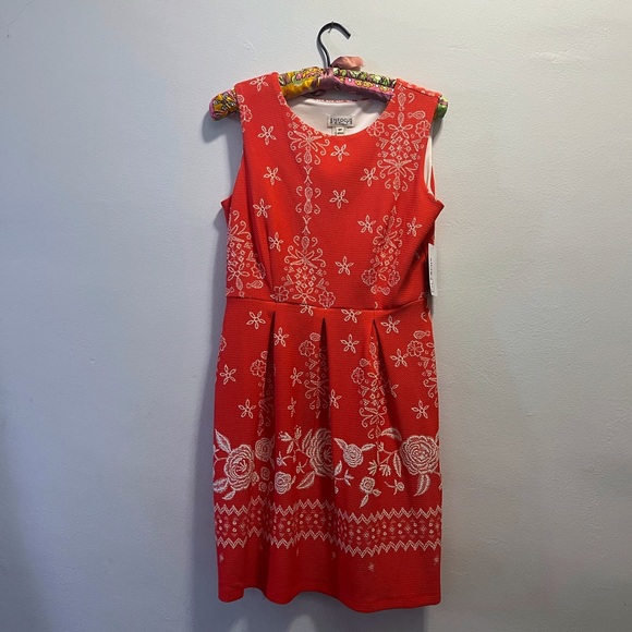 Enfocus Studio Dresses & Skirts - Orange and white dress